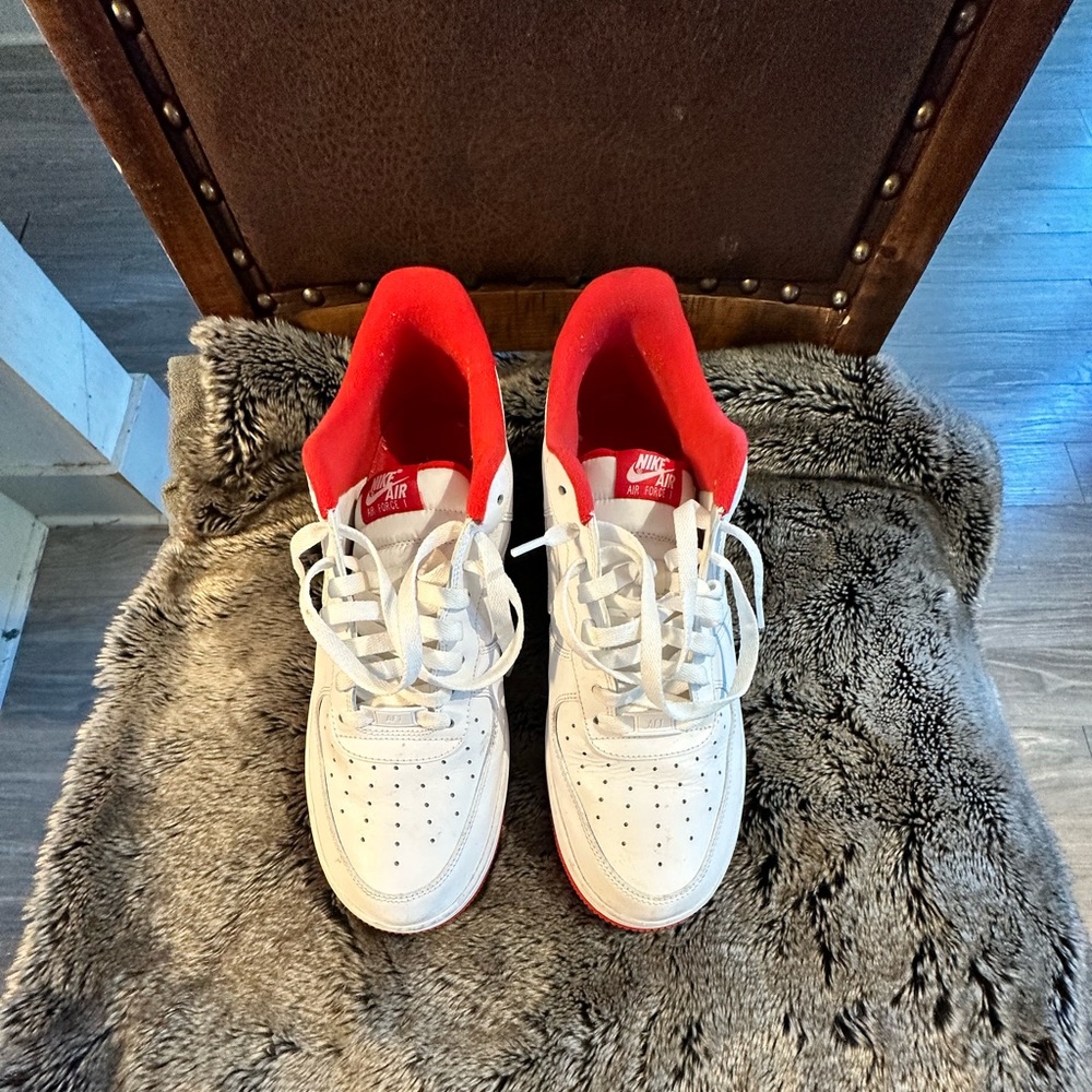 Nike Air Force 1 University Low Red & White Sneakers, size 11